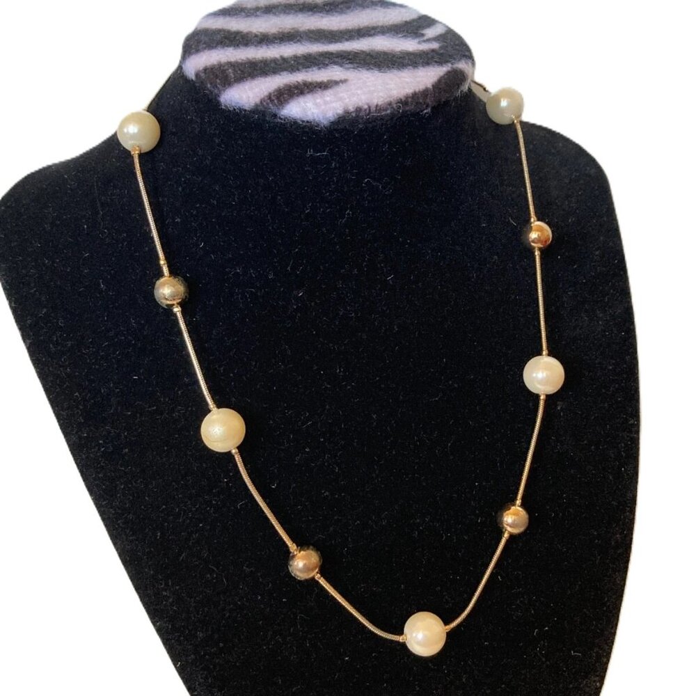 Lot of 2 Anne Klein Loft Outlet jewelry GOLD SILVERTONE PEARL bead Necklaces - Picture 2 of 15